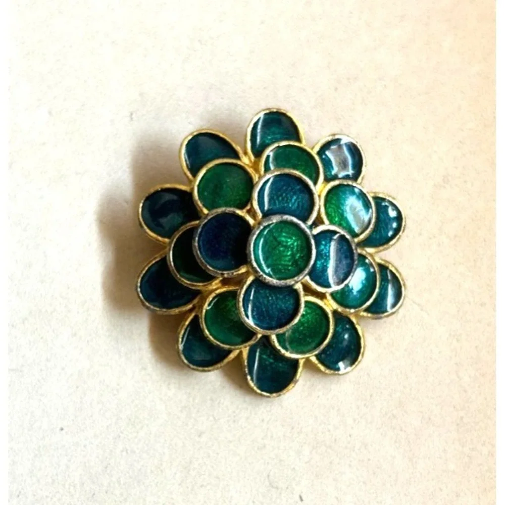 Vintage Green Enamel Flower Brooch Pin Layered Floral Gold Tone Mid Century Deco